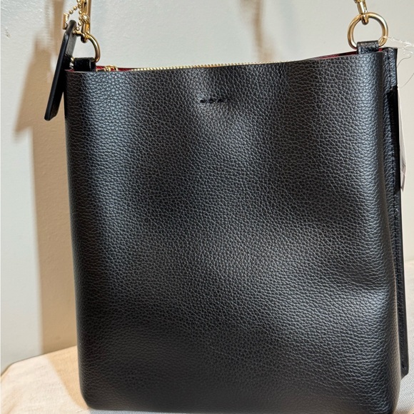 Coach Mollie Bucket 22 Black and Red Leather Bag - Picture 4 of 11